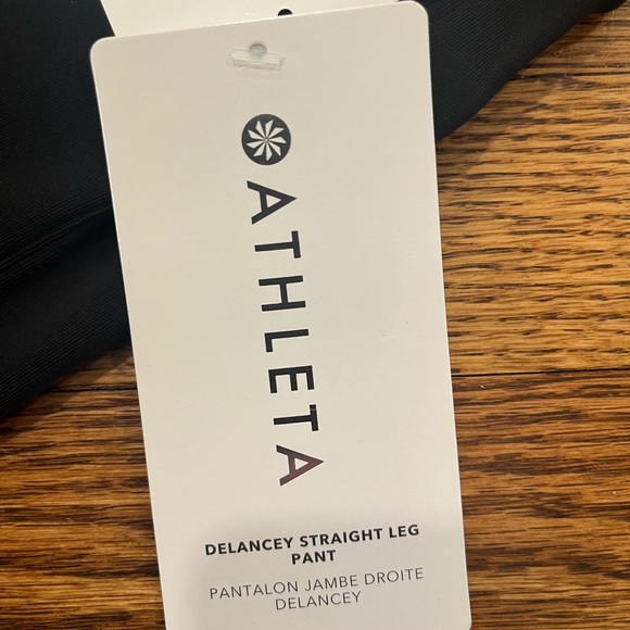 Athleta Delancey straight leg pants. - Picture 3 of 9